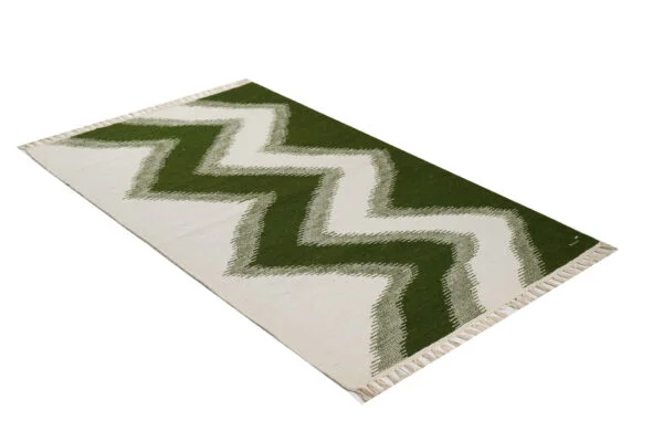 Mirzapur Harit Vajra Hand Woven Cotton Rug