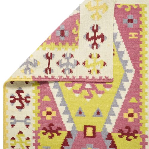 Hand Woven Woolen Rug