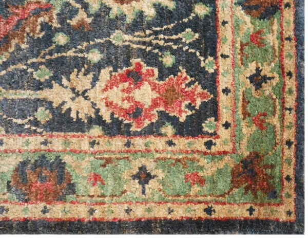 Majestic Fleur Noir Hand Knotted