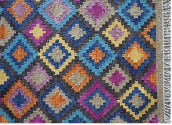 Hand Woven Woolen Rug