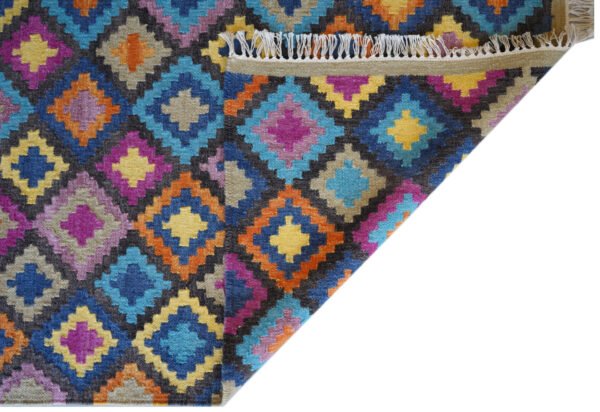 Hand Woven Woolen Rug