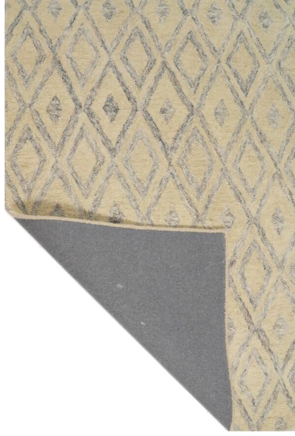 Heerak Jaal Hand Tufted Woolen Carpet