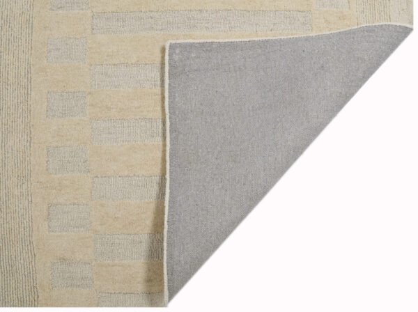 Hand Tufted Woolen Carpet