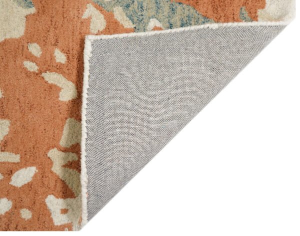 HAND TUFTED WOOLEN CARPETS