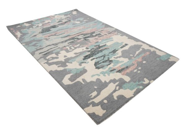 Hand Tufted Woolen carpet