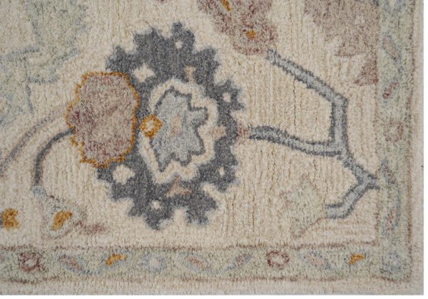 Hand Tufted Woolen Carpet