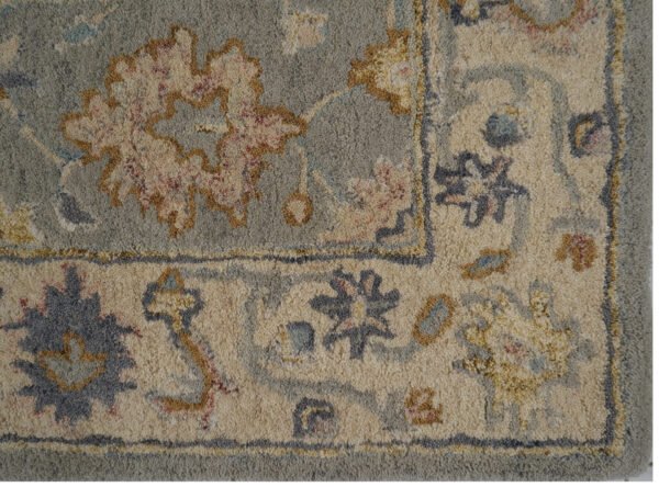 Hand Tufted Woolen Carpet