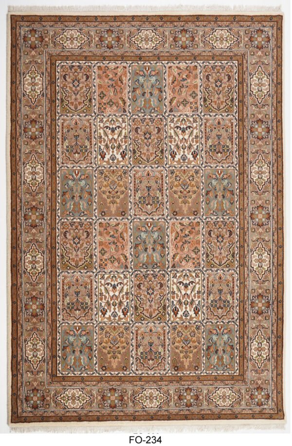 mq-1075 HAND KNOTTED WOOLEN CARPETS