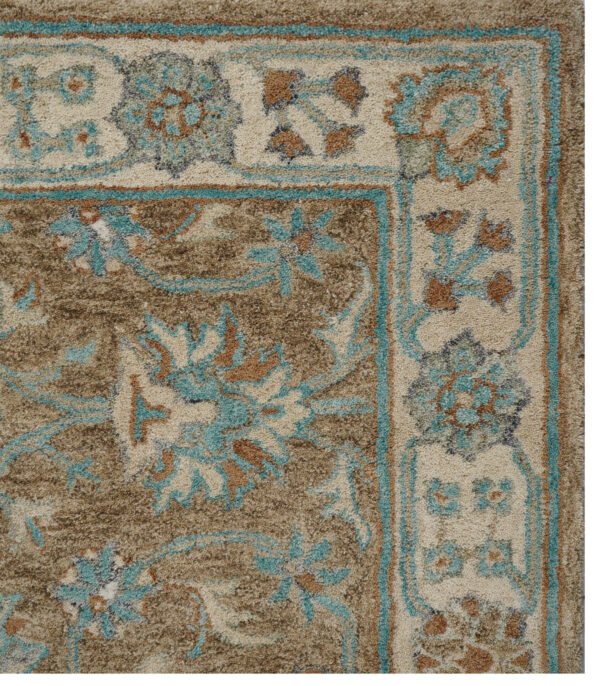 HAND TUFTED WOOLEN CARPETS